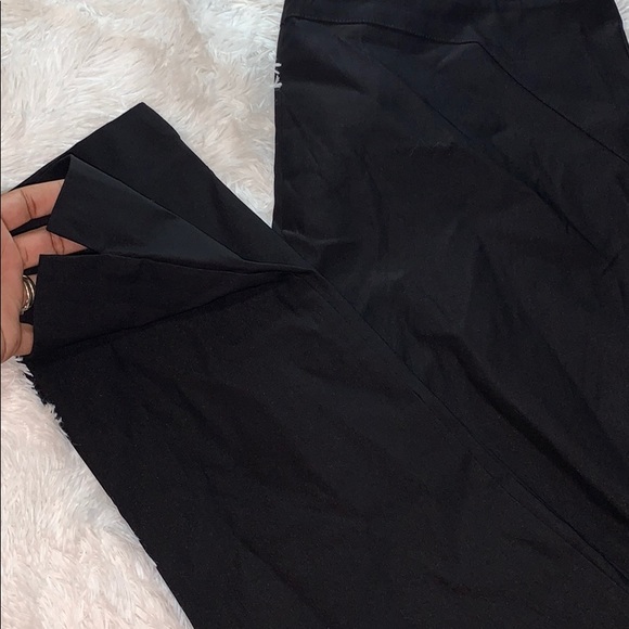 Calvin Klein - Picture 4 of 4